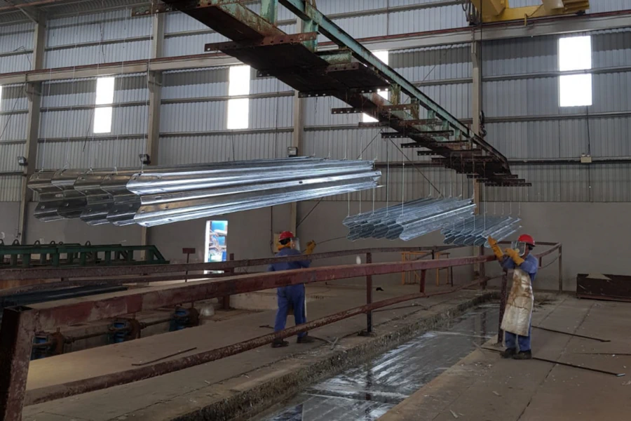 خدمات گالوانیزه سرد