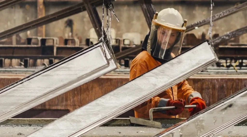 خدمات گالوانیزه سرد